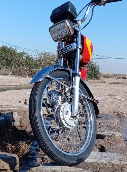 السلام عليكم  نامه 4كير شاصي 2018محرك تايكر 2023( اوراق اوراق) كهربائيات شقاله كلها  مكان سيد دخيل سعر 675 وبيها مجال قليل  لتصال ***********
