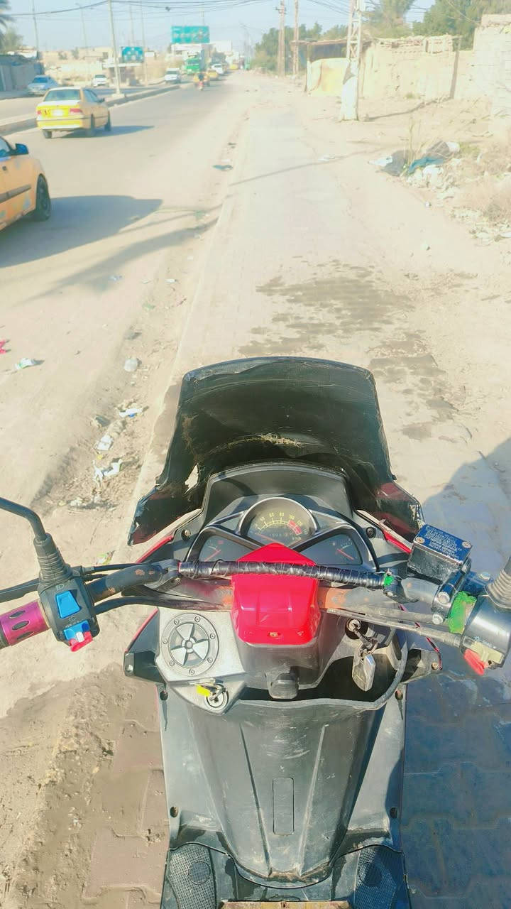 السلام عليكم
سكنس صيني للبيع نضيفه شغاله سويج هندر ريمونت كهربائات شغاله للاستفسار ***********
