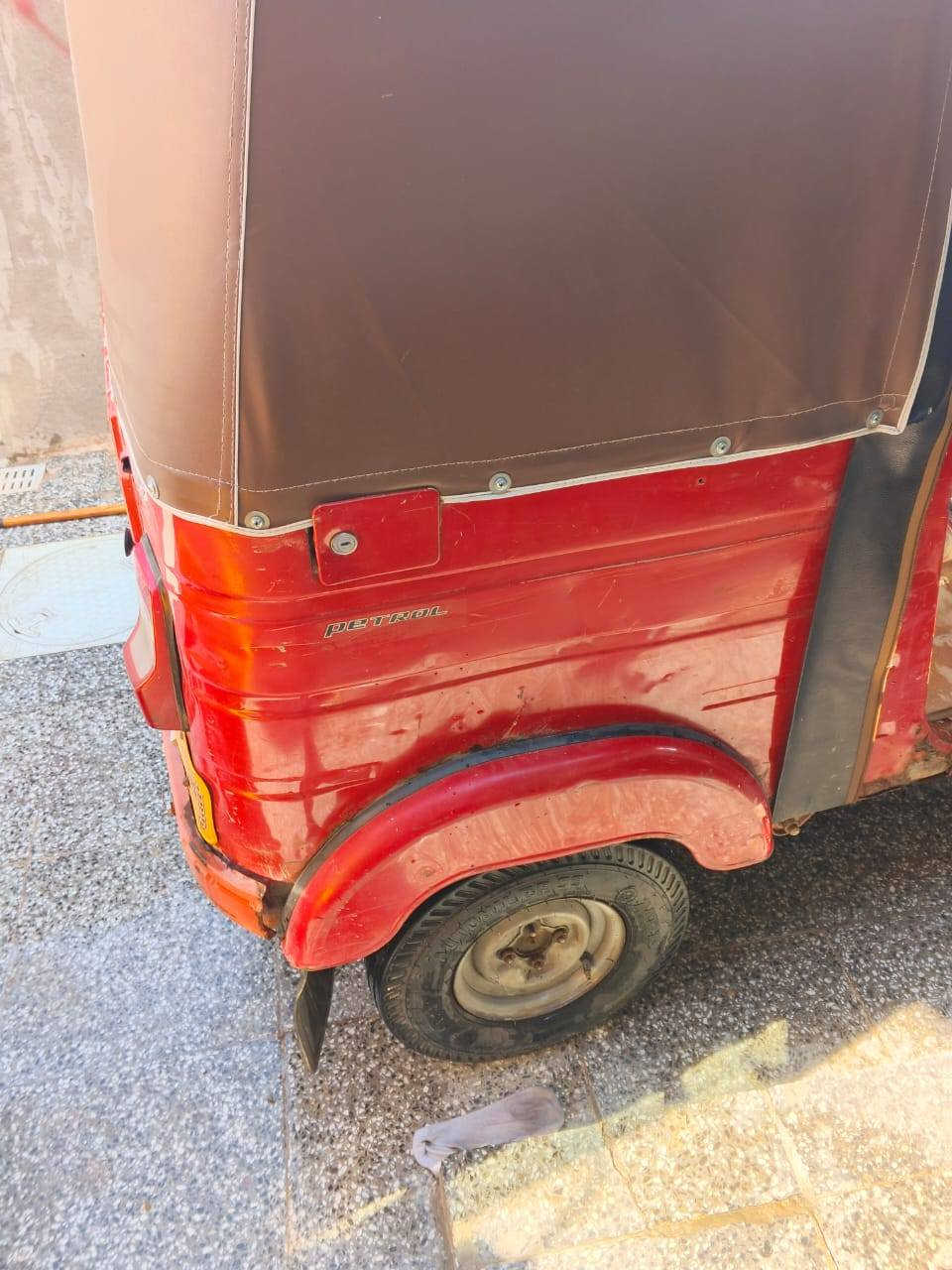 السلام عليكم تكتك داخله 2019 تكتك سنويه الوحات ما جايبهن يعني احولك كبل تستلم لوحات لا صبغ ولا معجون حلوه تكتك العنوان الحسينية مال راشديه رقم ***********
