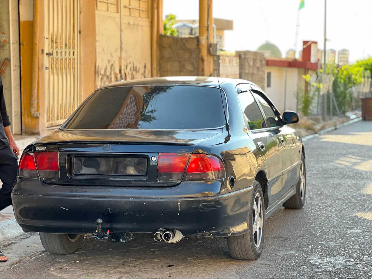 مازدة فاسؤليا مؤديل ١٩٩٢ سةيارةكة هةتا بلئي جوانو باك ماوةتةوة سةنةوي لةگةرة بةشةرتي ئةوةليات كئشةي مةدةنيو دزراي نةبئت موسو براوةشي بةشةرتة  بئشةوةي دةعمئكي خةفيفي هةية ناوةوةي زؤر خاوئنة سةعري ٣٣ معامةلةيةكي كةمي برايانة موشتةري تئل بكة واتسابو فايبةريان لةسةرة *********** *********** سوران, أربيل
