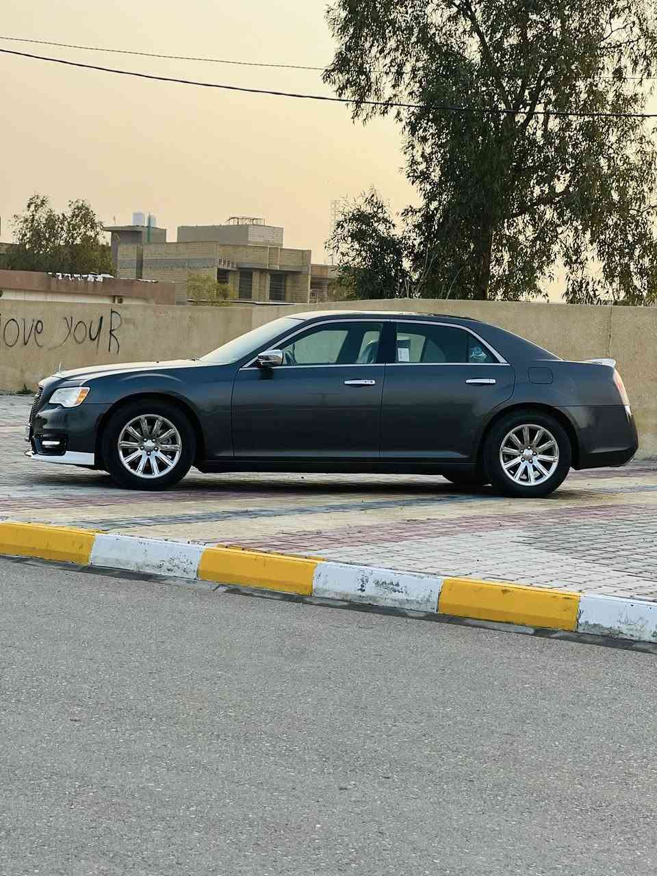 السلام عليكم أوباما 2013 كنديه تو ويل سياره فول عدا البلي راما كشن حضن جلد شاشه كبيره تحكم استيرن شفتات كير طياره سياره جاهزه مكينه 6 كير و مكينه مكفولات تخم تاير حداديه تبريد رقم بغداد دولي مشروع وطني سنويه ل30 استخدام شخص واحد سياره على وضع الشركه بيه باب صبغ والباقي كفاله سونار داخل المنشور العنوان واسط السعر 172 وبيه مجال *********** ***********
