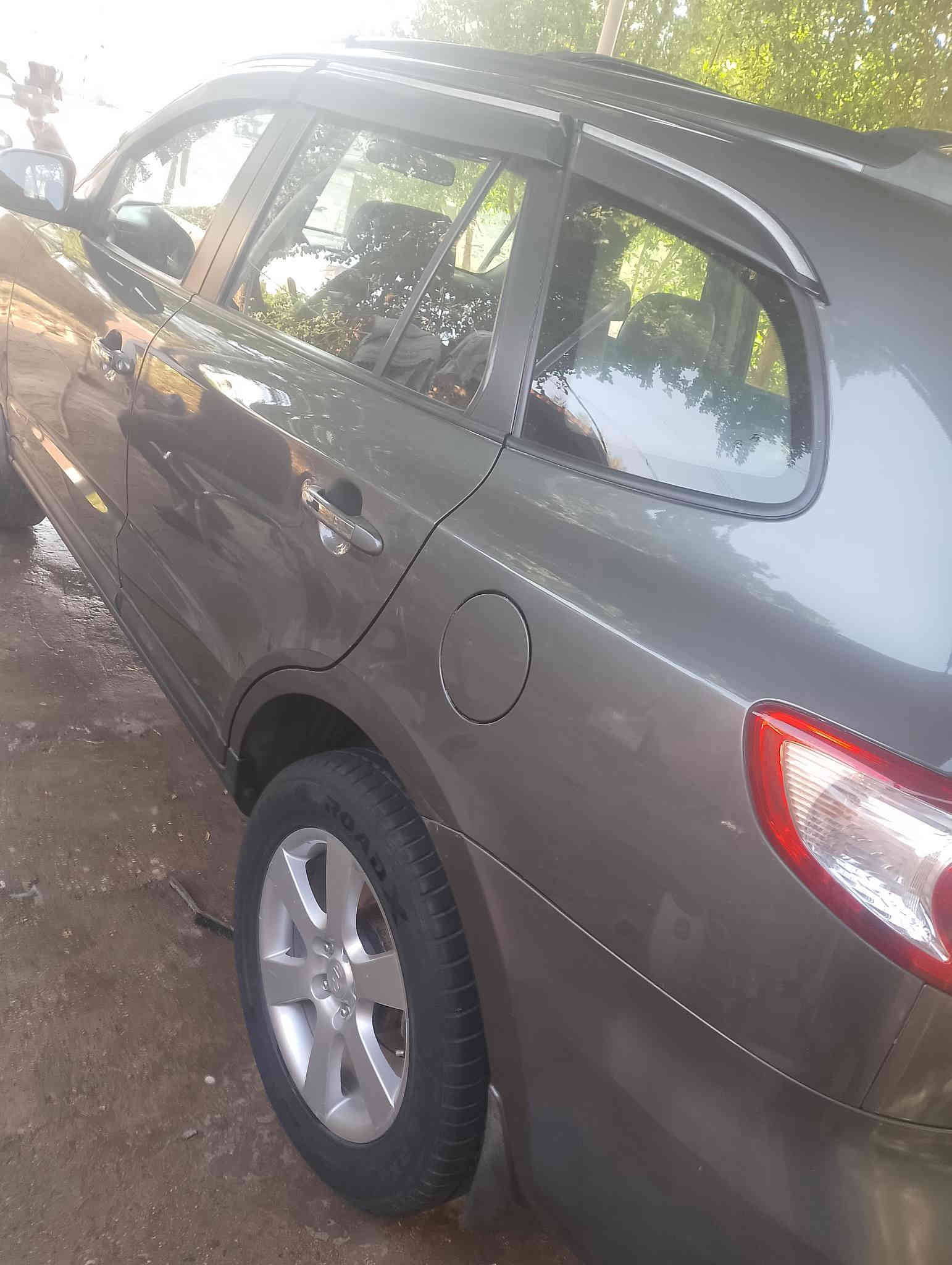 سلام عليكم سنتافيه موديل 8 خليجي فول موصفات عده لبصمه كامله سياره من كلشي كير محرك كله كفاله صدر امامي خلفي تبريد 3 قطع كامله من كلشي سعر 120 مكان سياره بغداد ثعالبه وره صيطره الشعب رقم تلفون ***********
