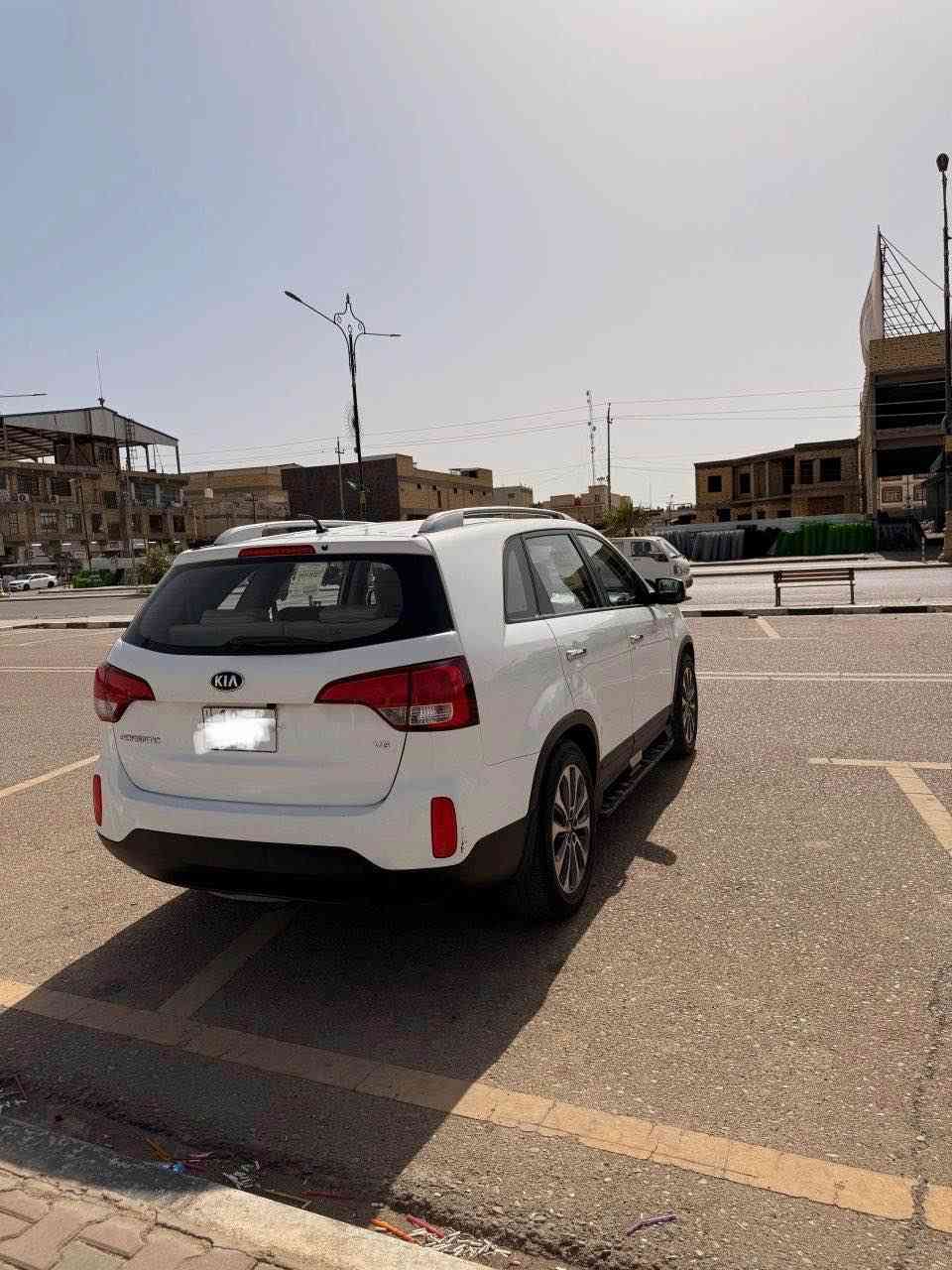سورنتو موديل ٢٠١٥ مكفولة من الصبغ بيها بارد قليل بالجاملغ خلف السائق ماشية ١٩٤ رقم كربلاء مشروع وطني باسمي
سيارة جاهزة من كل شيء محرك كير على البلاد حدادية تاير
مكاني ميسان 
*********** عمارة, ميسان
