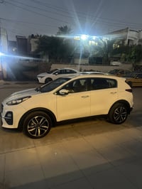 سبورتج 2020 الدوليه ماشية 99 السعر 195 ورقه قفل بغداد حي الخضراء موباي...