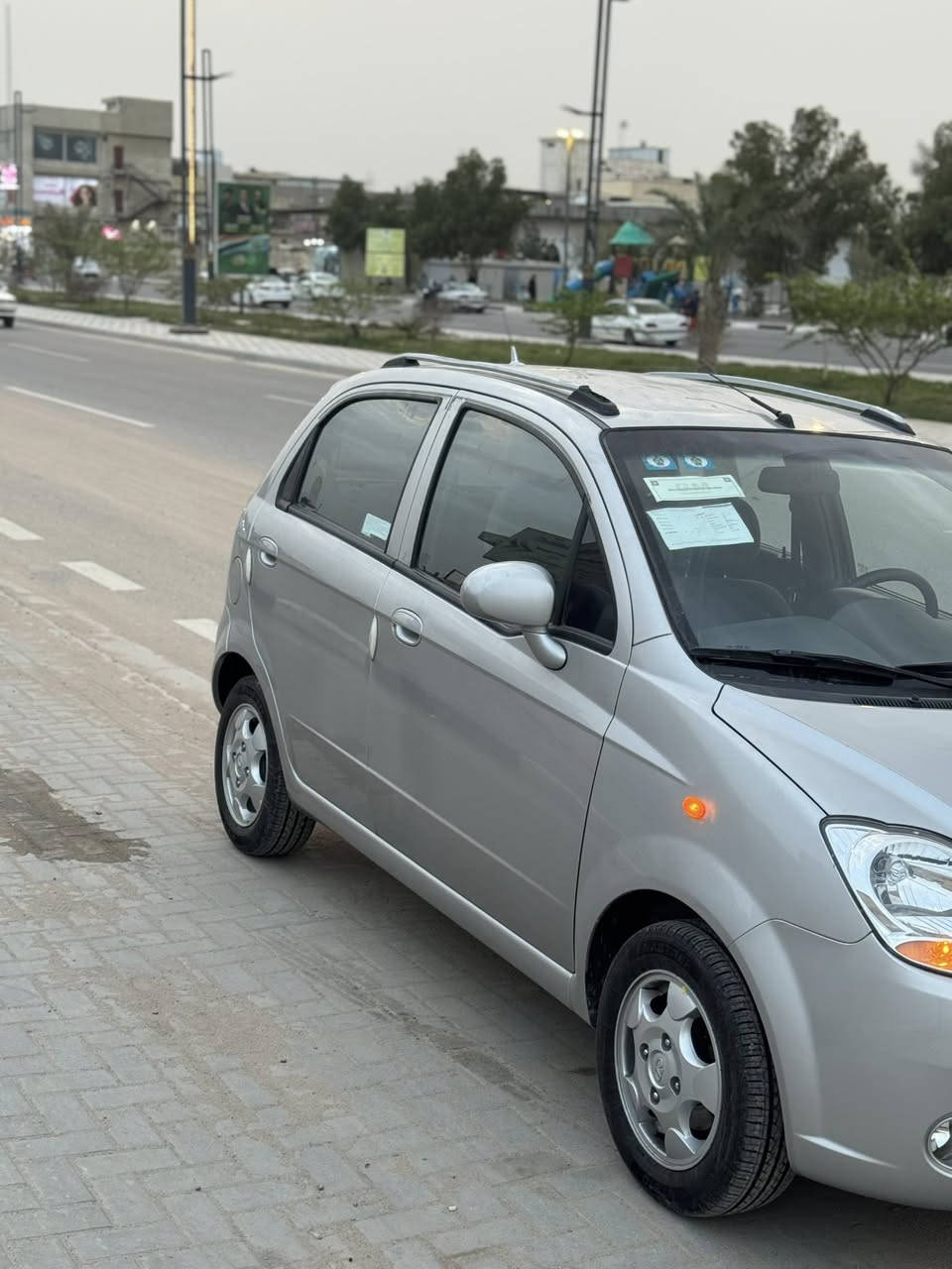 السلام عليك سياره دايو كوري مال مزاد تسجيل جديدسياره2006جديده كلش ماشيه 22الف مكفوله هزه جديده سنويه لل 2031شراي يتصل***********
