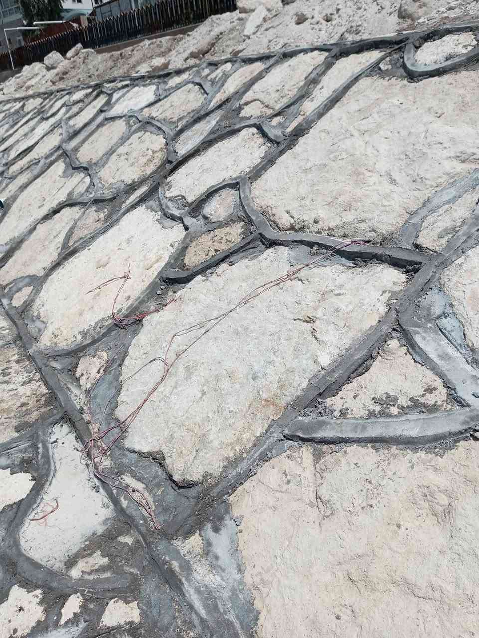 تشتغل جميع التصاميم الحجريه كرسته وعمل حكومي اهلي شغل درجه اولى ***********
