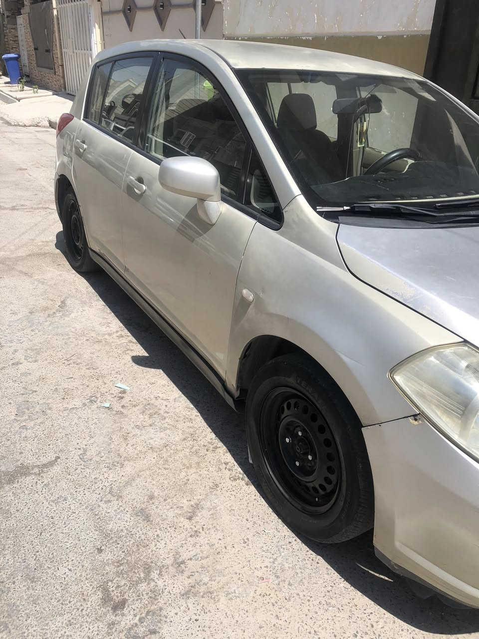 تيدا 2007 للبيع كير ومحرك مكفول تبريد شغال بيها نص الباب بصف السايق تصليح العنوان بغداد السعر 68 وبيها مجال


**إذا كنت صاحب هذا الإعلان وتريد حذفه لأي سبب، رجاءا أرسل رسالة إلى الدعم الفني**