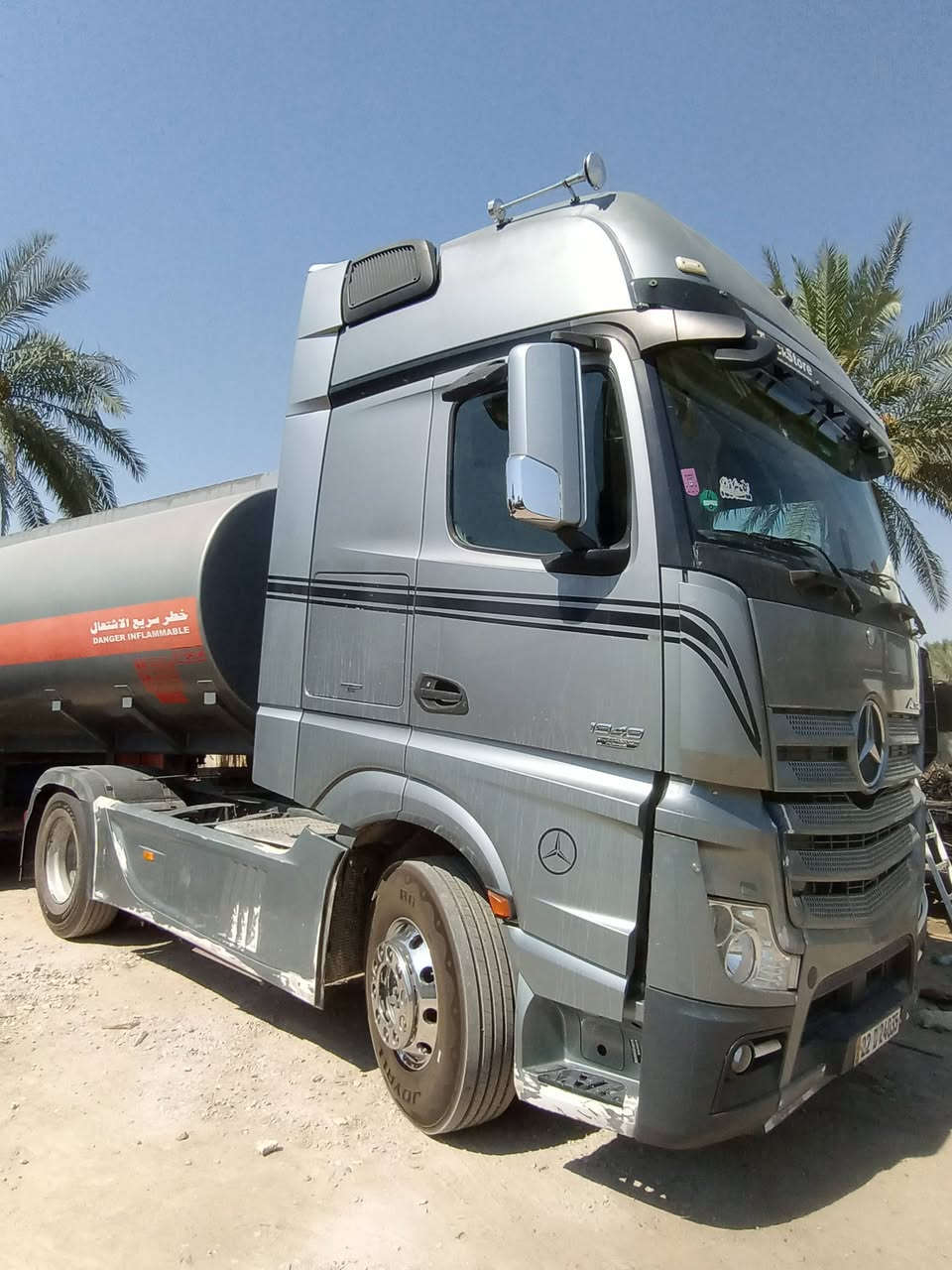 السلام عليكم 
للبيع اكتروز وحش موديل 2012 فول مواصفات محرك 48
 تحكم عن بعد كامرة حساس فول كفالة عامة تخم تاير نقص زوجين نص عمر تانكي سيد نهرو موديل 23 طوناج 
جي بي اس تصريح أمني السعر 450 وبيهة مجال
الستفسار بعد الاتصال 
***********
***********
