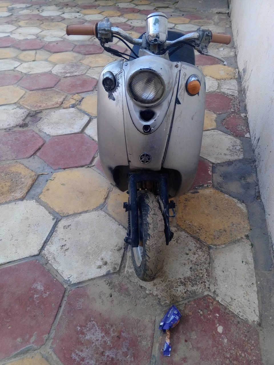 اسلام عليكم الدرجه البيع كوم حديد السعر 100وبيه مجال مكان الناصريه ***********
