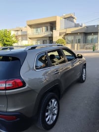 شيروكي • ٢٠١٦ • بدون دواخل