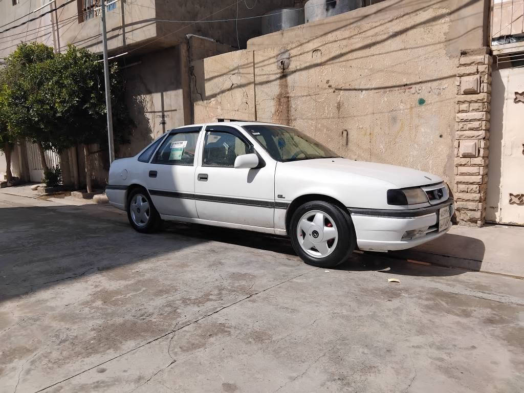اوبل ڤکترا 
مکینە18
مودیل92
دەفتر بە نزین
*********** كركوك, العراق
