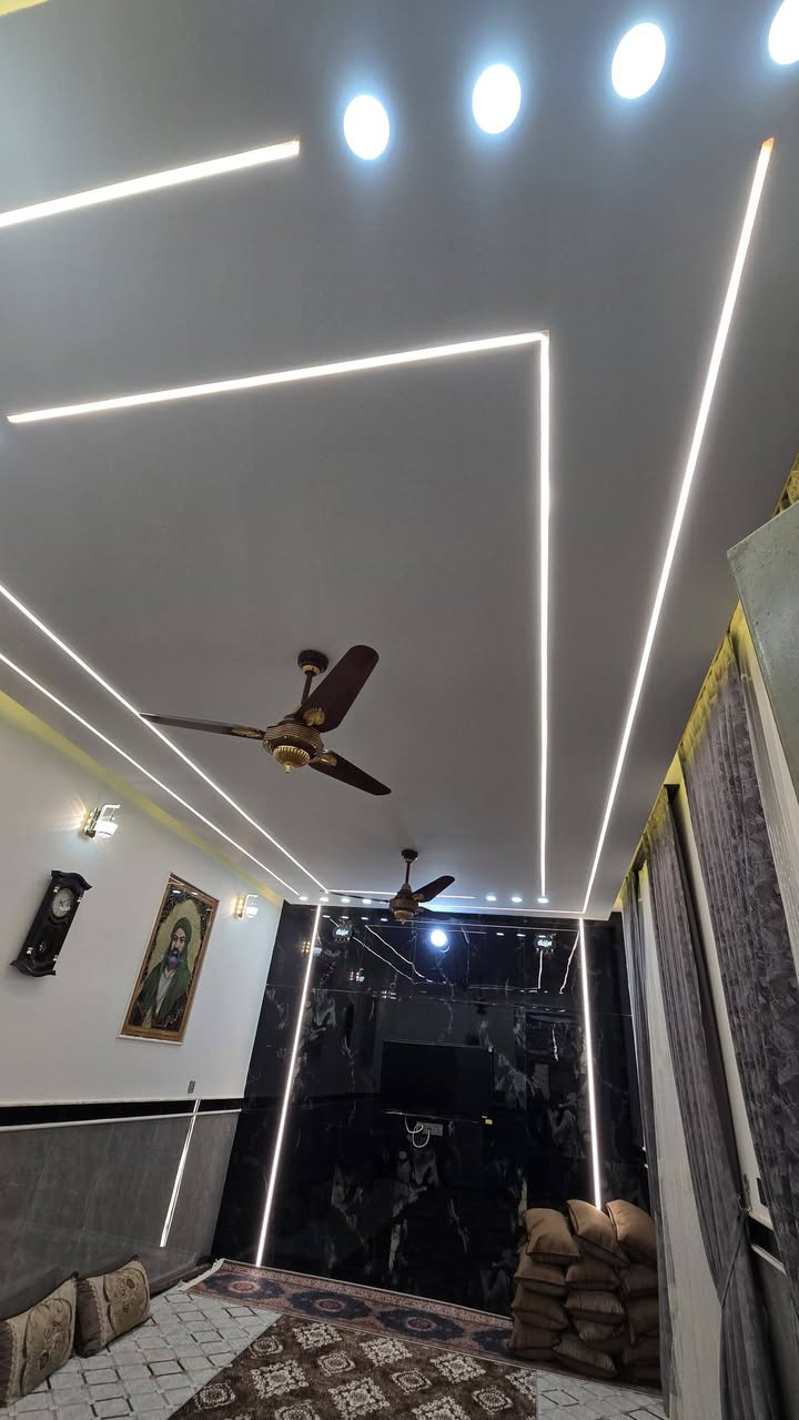 السلام عليكم كرستة وعمل سعر المتر ٣٥الف مع حفر البروفايل بدون شد الإنارة  مكان العمل النجف للاستفسار ***********
