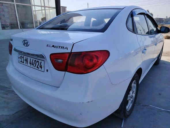 النترة ٢٠١١
خليجي مكينه ٢٠٠٠

مكينه كير كفاله

تبريد تدفئة شغال

صدر امامي خلفي وكالة جديد 

اطارات تخم جديد 

بيها صبغات بدون حادث موضحات بالسونار ٤ قطع

مكان بغداد .. تقاطع النهروان..
السعر ١٠٧ وبيها مجال

***********
