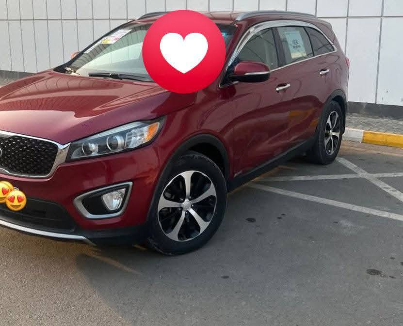 السلام عليكم سورنتو للبيع موديل 2016
السياره نص فول EX مكينه تيربو 🚀 سونار وحادثها موجود 
رقمها بغداد باسمي ثاني يوم تحويل رقم انكليزي 
كشنات كهرباء تدفه بل كشنات ٥ راكب  السعر ١٥٥ وبها مجال قليل للستفسار *********** مكانها بغداد مدينه الصدر
