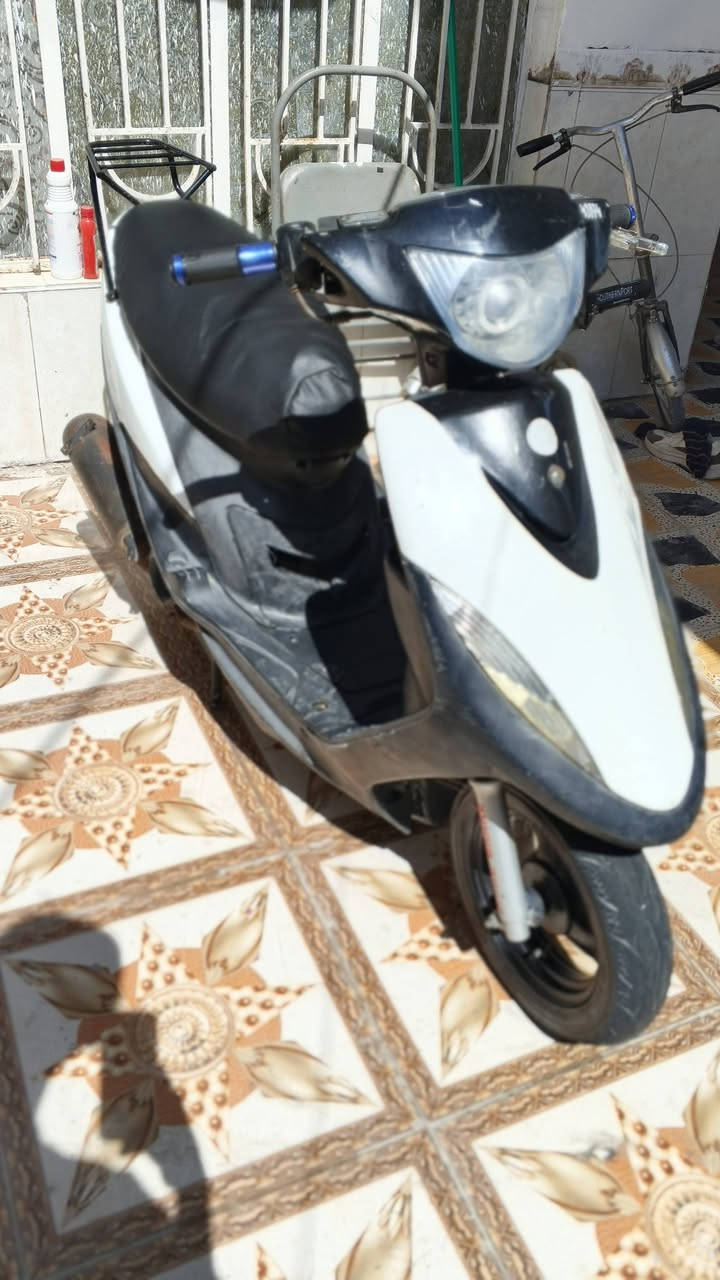 سلام وعليكم
دراجه ماكس عدله دراجه جديده مانقصهاا شي كهربائيات كلهاا شغاله سلف وهندر نكره وحده تشتغل دراجه مفتوحه نهضه ومعدله دبل امامي رياضي دراجه كلهاا ختم واحد السعر600 وبيهاا مجال مكان البصره قضا القرنه 
***********
