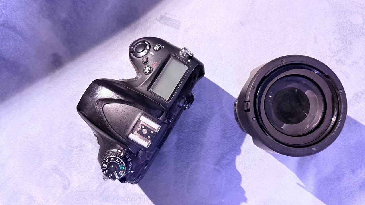 السلام عليكم
للبيع / كامرة D610 فول فريم

السعر /750 الف 

***********

نجف  توصيل ماكو
