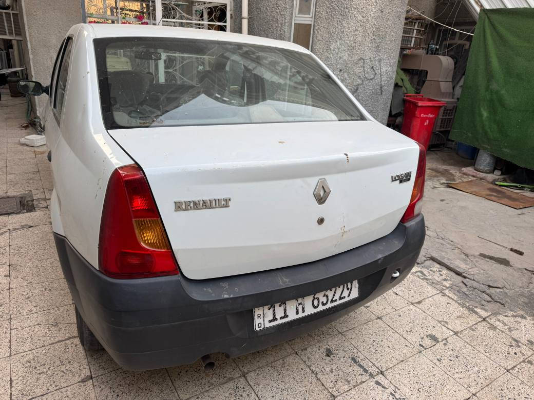 رينو لوكان بٱسمي 2009مكفوله كفاله عامه من الصبغ والتبديل والخياس تبريد تدفئه ماشيه 105 الف سياره بلاد من كل شي السعر 52$مكاني الدوره  بيع او مراوس *********** بغداد, العراق
