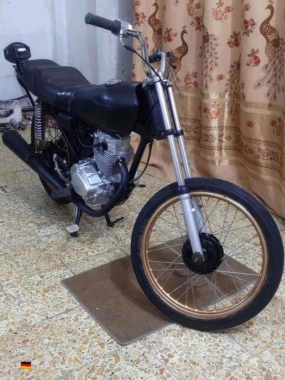 سلام عليكمم
دراجه  كلك كلك كلك محرك رابيدو 
دراجه مبدلا بس ولفات مفتوحه ب 350 وبيها مجال قليلل
مو شراي لٱ تعبني بعد خوكك بدوم سبايدر


**إذا كنت صاحب هذا الإعلان وتريد حذفه لأي سبب، رجاءا أرسل رسالة إلى الدعم الفني**