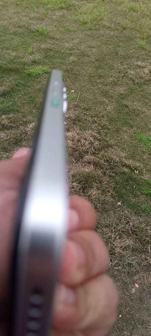 مبايل لبيع شرط الشاشه مابدله مصتخدم صار3شهر السعر 125وبي مجال


**إذا كنت صاحب هذا الإعلان وتريد حذفه لأي سبب، رجاءا أرسل رسالة إلى الدعم الفني**