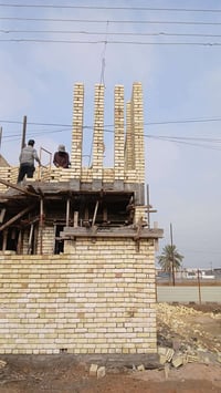 🏗️ تريد تبني بيت العمر؟ لا تتعب نفسك بالدوران والسؤال... ✅ خلفات بناء ...