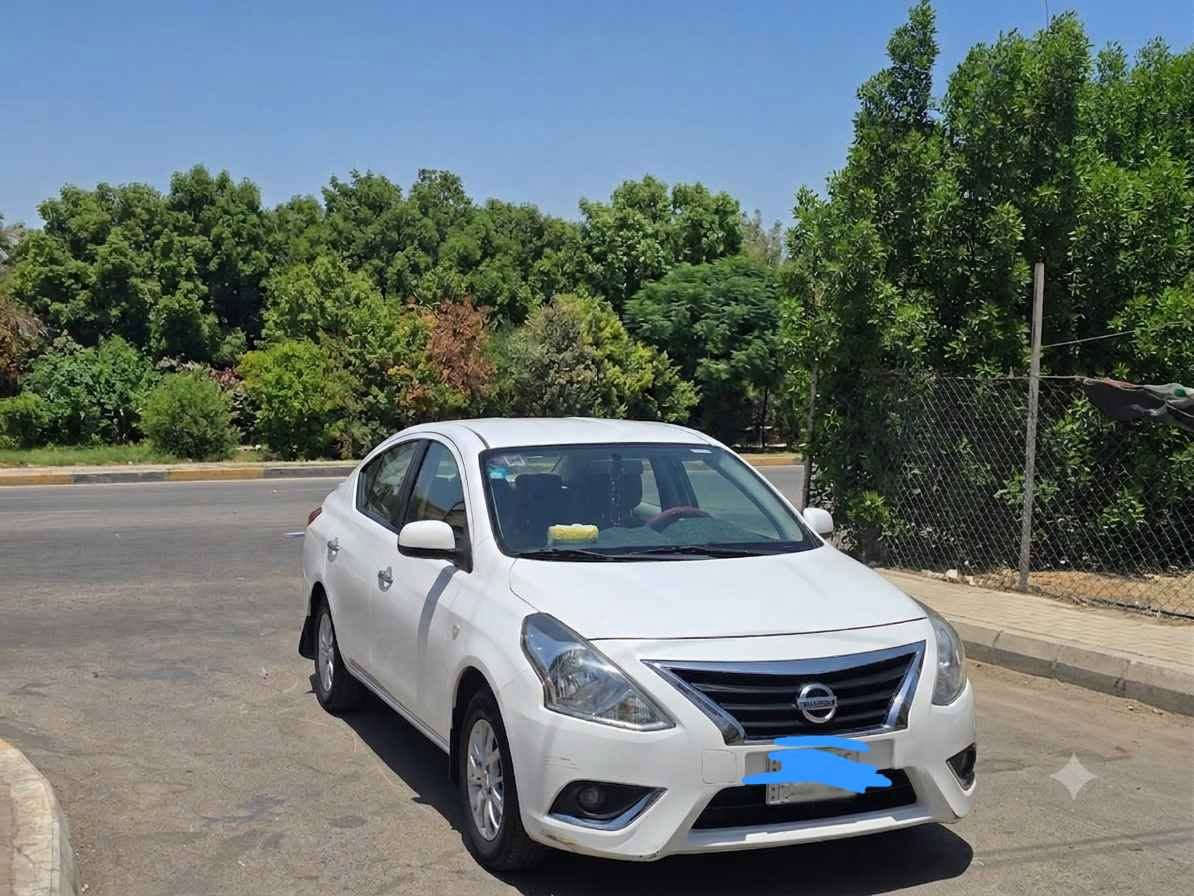 1. نيسان سني هندي موديل 2019 ماشية 74600 كيلومتر.
 2. حدادية جديد مع زوج تاير جديد.
٣. فيها ضربة بالجنطة مصلحة على البارد و اخرى بالباب الخلفي عكس السائق مصلح بارد.
 المكان بغداد الاتصال على الرقم 
*********** Colombo, Sri Lanka

