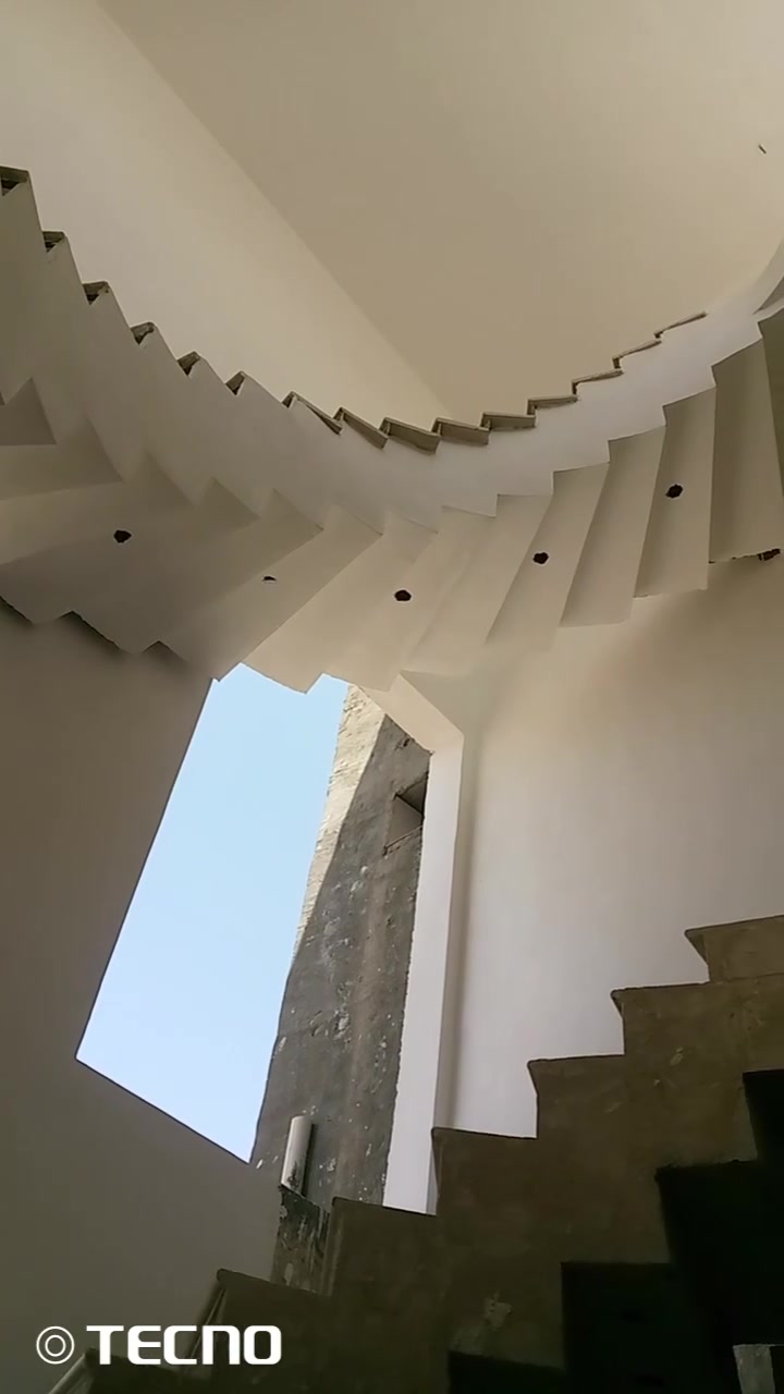 سلام عليكم
لباخ متفرغ 
نشتغل متر ومكطوعه وبل يوميه 
لبخ بنواعه 
لط سمنت 
لبخ سمنت جراره 
لبخ سمنت سقل 
لبخ سمنت وجص وبورك 
لبخ بورك 
شتريد حاظر 
اسعار ترظي الطرفين 
رقم الهاتف ***********
