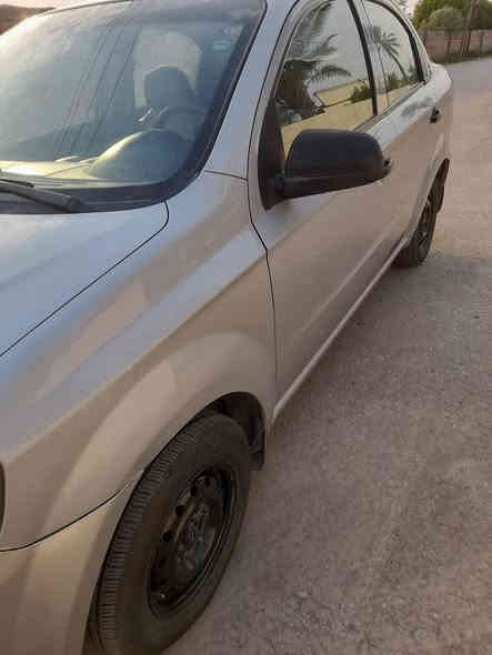 سلام عليكم افيو للبيع  موديل٢٠٠٩ اسلمانيه رقم انكليزي خليجي محرك مسكر 1600 كير عادي السياره  تدفه تبريد شغال مكفوله من الضربه والصبغ ما عدا الدعاميات مصبوغه  السنويه ٢٠٢٩ النفاذيه السعر 70ورقه العنوان بغداد المدائن سلمان باك الخناسه  رقه الهاتف ***********
