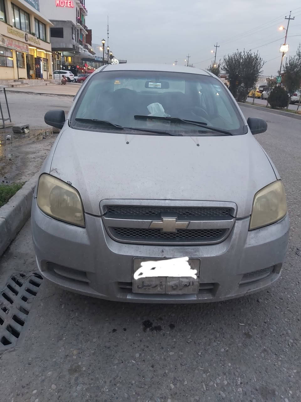 مرحبا شباب
افيو 2009 
هزه سنوية ساقطة 
كير محرك تبريد شرط 
بيها جاملغين الورا صبغ 
جاملغ جهة النفر مبدل 
شرط بدون دواخل 
كوبون بانزين 
اني شرعيها شرط الوكالة والتحويل 
بيها تقحيل بجاملغ الخلف النفر 
سعرها 65 بيها مجال
***********
