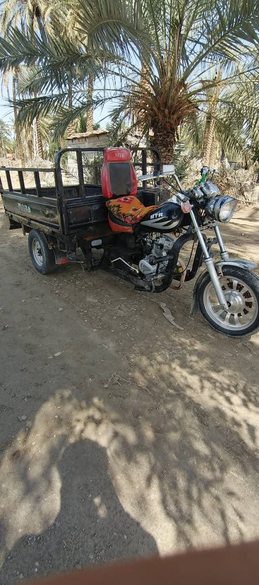 السلام عليكم ستوته  اوراق ورقة الوكيل رايحه اسويلك مكاتبه مكينه ناعمه اكسن حلو ستوته  شوفة عينك بلصوره السعر 800 وبيه مجال عنواني مشخاب هاذه رقمي ***********
