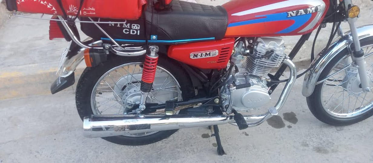 السلام عليكم نامة امتياز أربعة كير نزلتها يوم ١٢ بشهر ١٢ من المعرض ب٢٠٢٥ صارلها ٣ اشهر جديدة ماشيه الف وبرغي ما فاتح بيها كلشي شغال بيها اول هندر تطير بس حتاجيت ورايد أبيعها ب٧٠٠ وبيها مجال للطيبين بيها ٣ اوراق همين عنواني بغداد المدينة
رقمي 
***********
