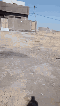 سلام عليكم قطعه ركن للبيع مساحتها 300 متربجزيره  اتصال ***********
