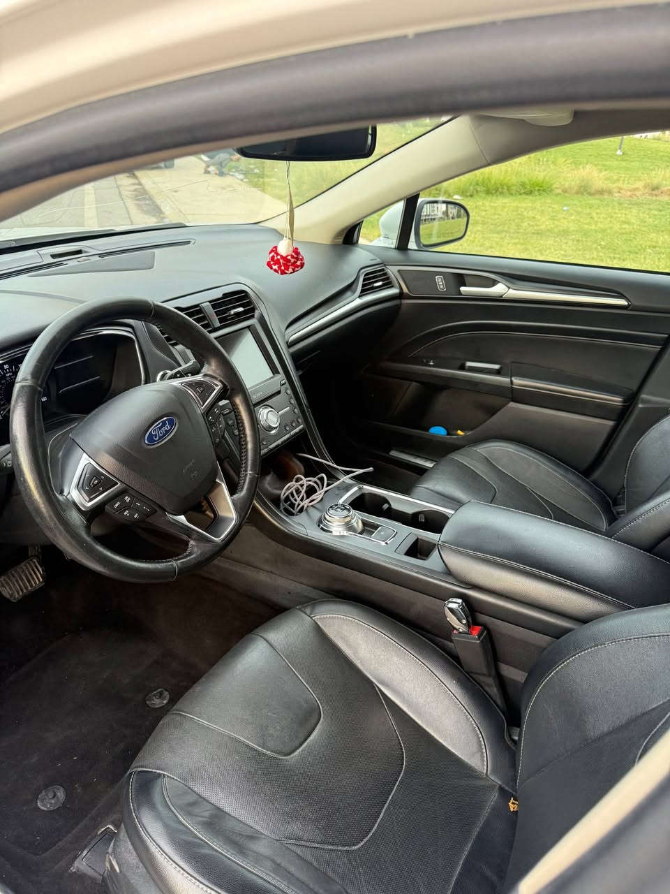 فورد فیوجن تیتانیوم ١/١ 
مودیل 2020
80 الف مایل ماشیة
بجم کبس
سیارة بدون صبغ فقط بی شبر جاملغ خلفي تعدیل بارد و کارد
فول فولل مواصفات
فتحة - تحکم ستیرن
کشن بارد - کشن تدفیة - کشن میموری - کشن کهربائی
رادارات کل موجود
داخل ٧ الوان لید
لایت زینون اوتو عالی و ناصي
حساس مطر
سماعات Sony 
طاخم تایر جدید

السعر 160 ورقة
مکان اربیل
***********
