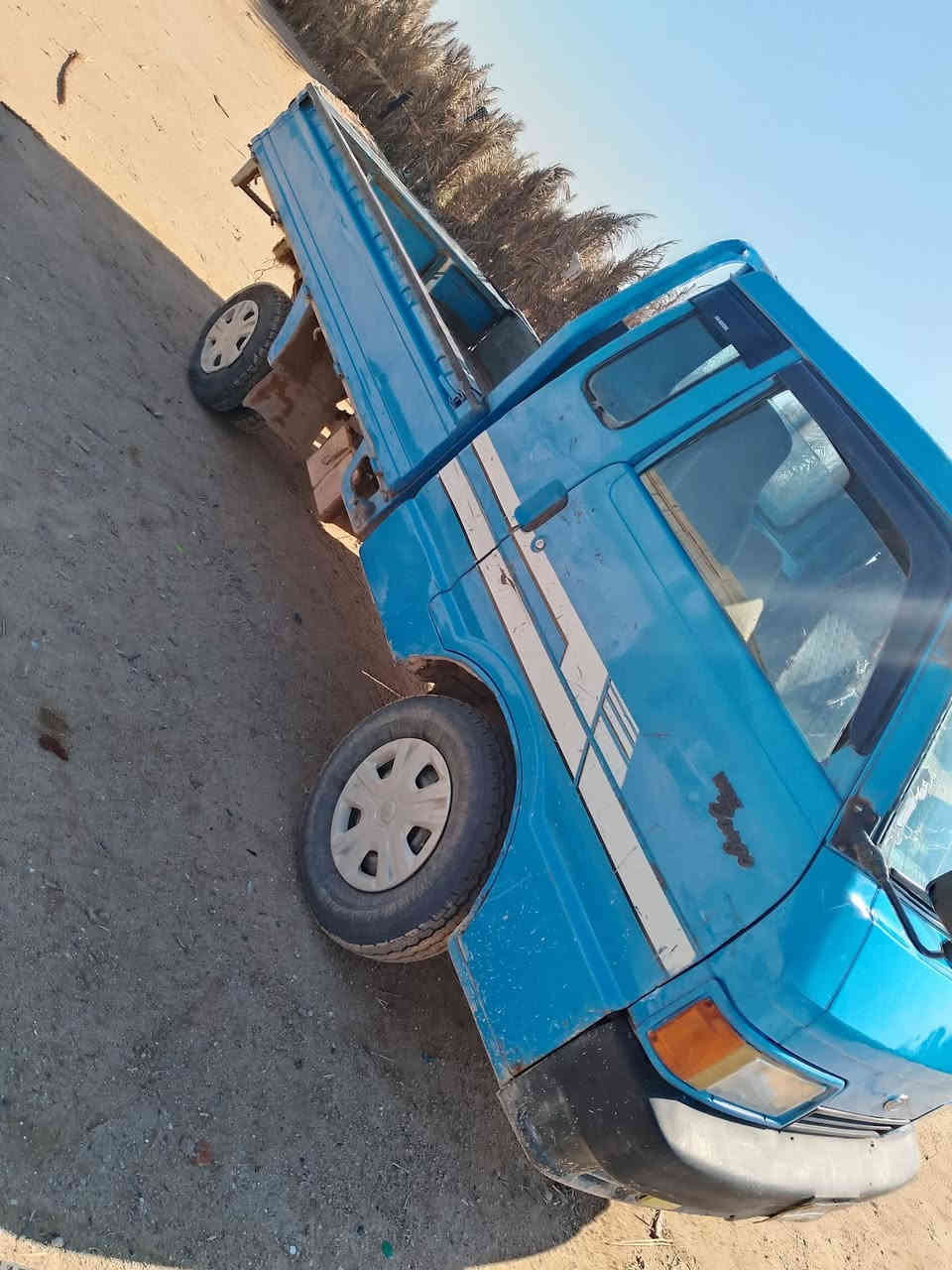 كيه بنكو موديل 90نضيفه محرك كير تخم تاير حداديه نص عمر سنويه 29تحويل مباشر صاعده هزه وكامله رقم ديالى كامله بيه نواقص بصيطات مكان سياره كربلاء رقم لتصال ‏‪***********‬‏ سعر تصل وبيك خير ودلل
