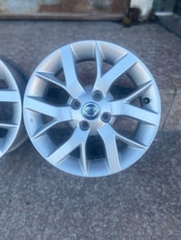 ويل كب • نيسان • ١٥ بوصة