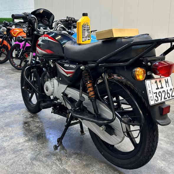 رقم بغداد زيروا   ‭***********
العنوان بغداد البنوك مقابل نادي النفط 
يوجد توصيل داخل بغداد وجميع المحافظات
