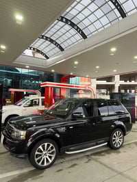 رانج روفر سبورت • دفع رباعي • سقف بانوراما