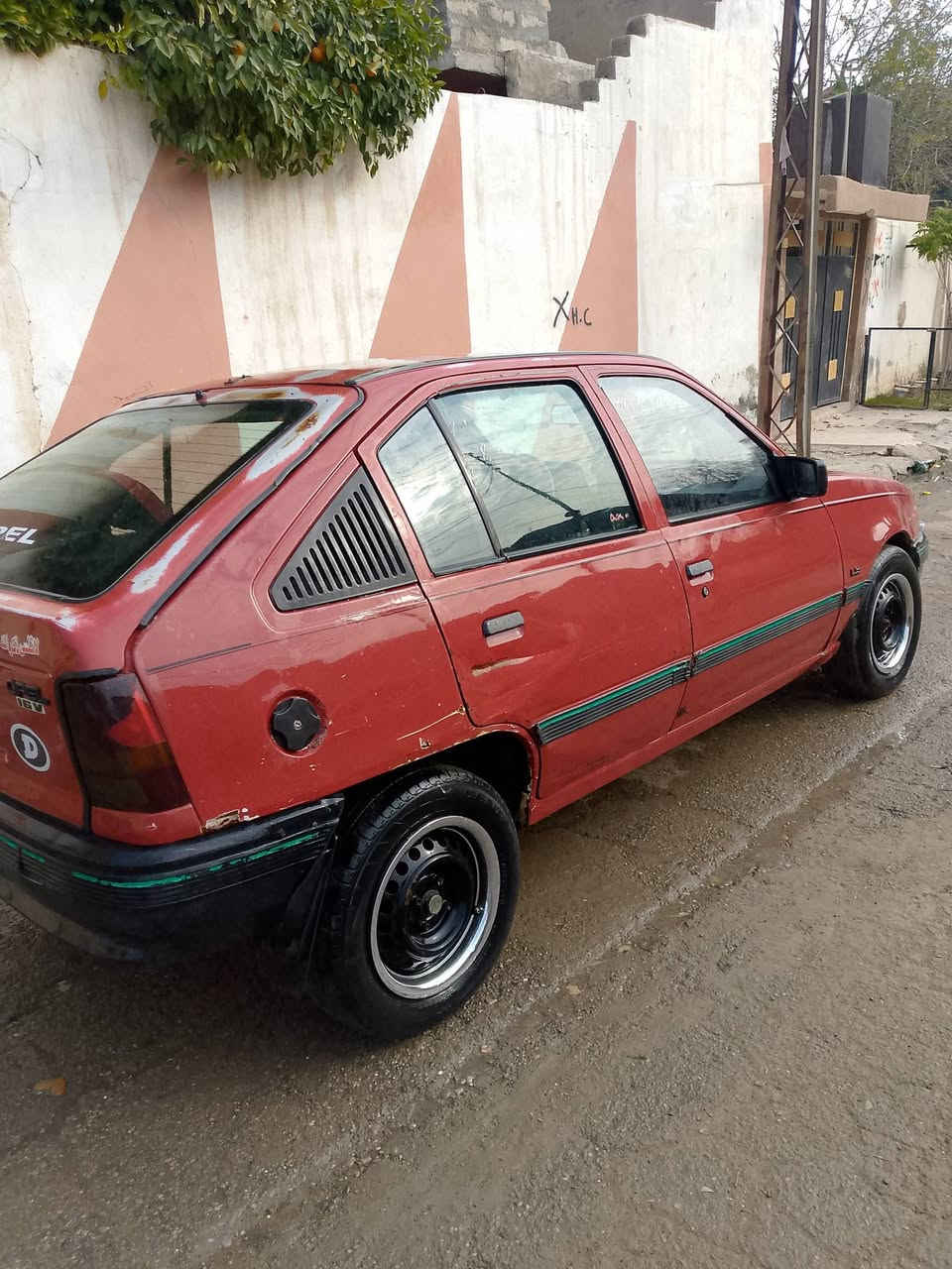 السلام عليكم
كاديت للبيع 
حجم16
محرك فحم
شرط التحويل فقط 
كير شرط 
سنويا الئ 2026
الباقي كدام عينك
السعر 20
رقم ***********
