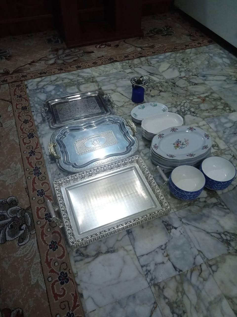 غراض منزليه للبيع ناصرية مركز ***********
