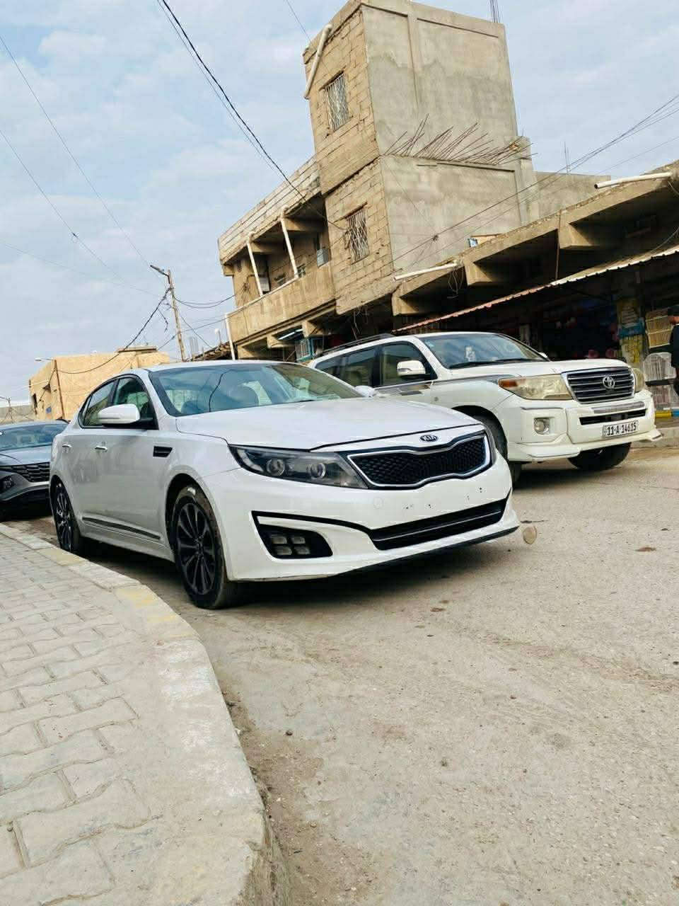 السلام عليكم
اوبتما موديل 2015 وارد امريكي رقم بغداد الدولي تحويل مباشر السيارة حادثها جدا بسيط والسونار مرفق بدون اي ضرر داخلي مكان السيارة بابل السعر ١٢٧ وبيه مجال للطيبين  للاستفسار الاتصال
 ‭٠٧٧٣ ٥٠٤ ٣٦٦٧‬
