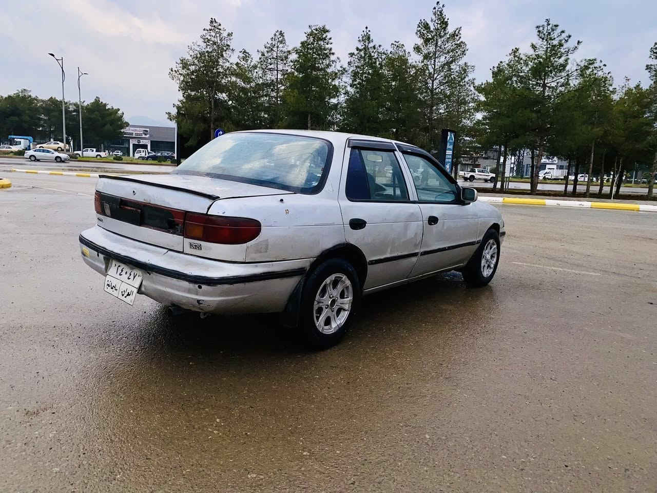 سلاوى خواى گه وره تان لبيت
هاتينه وه به سه ياره يه كى تازه 
كياى سيفيا موديل ٩٢ خليج
گير ئو توماتيك مه كينه ٨ به خ 
ره قه م سليمانى ته بريت
ته حويل براوه خرامه به شه رت 
ده عمو ليدراوى نيه جوار تايه ى تازه يه 
بو زانيارى زياتر تيل بكه ناونيشان بيره مه گرون 
***********
***********
نرخى ٣١ گه لاو كه ميك معامه له
