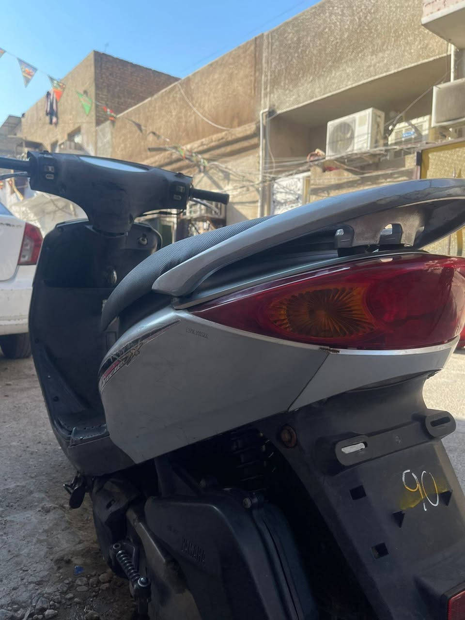سلام عليكم درجه بريز نضيفه اي نقص مابيه شي جيب فيتره وفحص كهربيات كله شغال كفرت اصليه كبريتر اصلي العنوان شارع حيفا قرب مستشفى الكرامة السعر 700الرقم ***********
