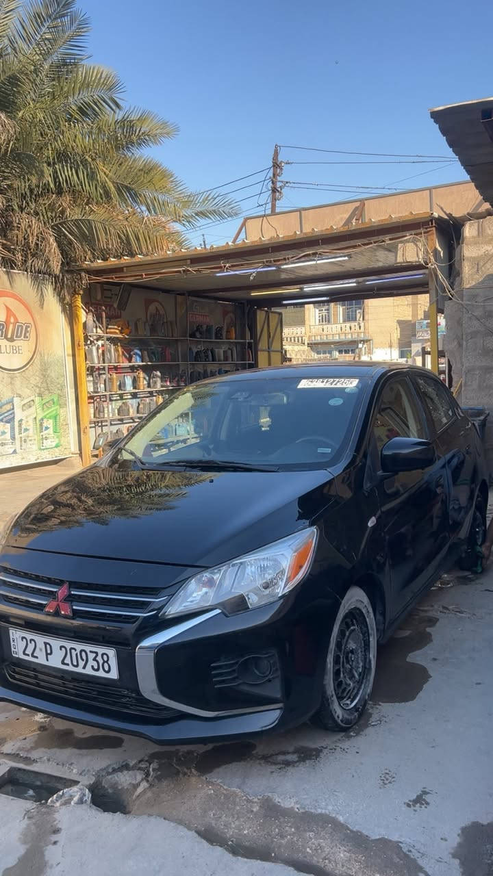 • الموديل: 2024 (لون أسود ملكي نظيف جداً).
• الممشى: 27,000 ميل فقط.
• الحالة الميكانيكية: كير، مكينة، كهربائيات (جاهزة من كل نقص).
• المواصفات: * رادارات أمامية.
• شاشة ذكية (Apple CarPlay).
• كروز سرعة (مثبت سرعة).
• نظام مانع انزلاق + ABS.
• أربعة جام كهرباء.
• الوضعية القانونية: السيارة باسمي (تحويل مباشر).
• ملاحظة: السيارة بدون إيرباك.
• السعر: 110 ورقة ().
• المكان: بغداد.


**إذا كنت صاحب هذا الإعلان وتريد حذفه لأي سبب، رجاءا أرسل رسالة إلى الدعم الفني**