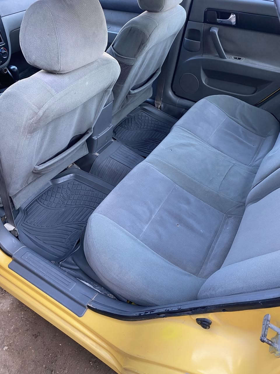 السلام عليكم  اوبترا موديل 2011 والسيار جاهز من مكينه و حدديه و تخم تير   و كير و السيار تبديل  جملغه  الايمن و الرقم   ***********
