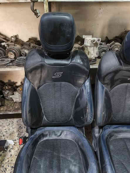 سلام عليكم 
كشنات سي 200 رياضي حضن s 
واحد كهربائي كشن السايق و كشن الصدر عادي 
السعر 250 
مكاني بصره 
***********
