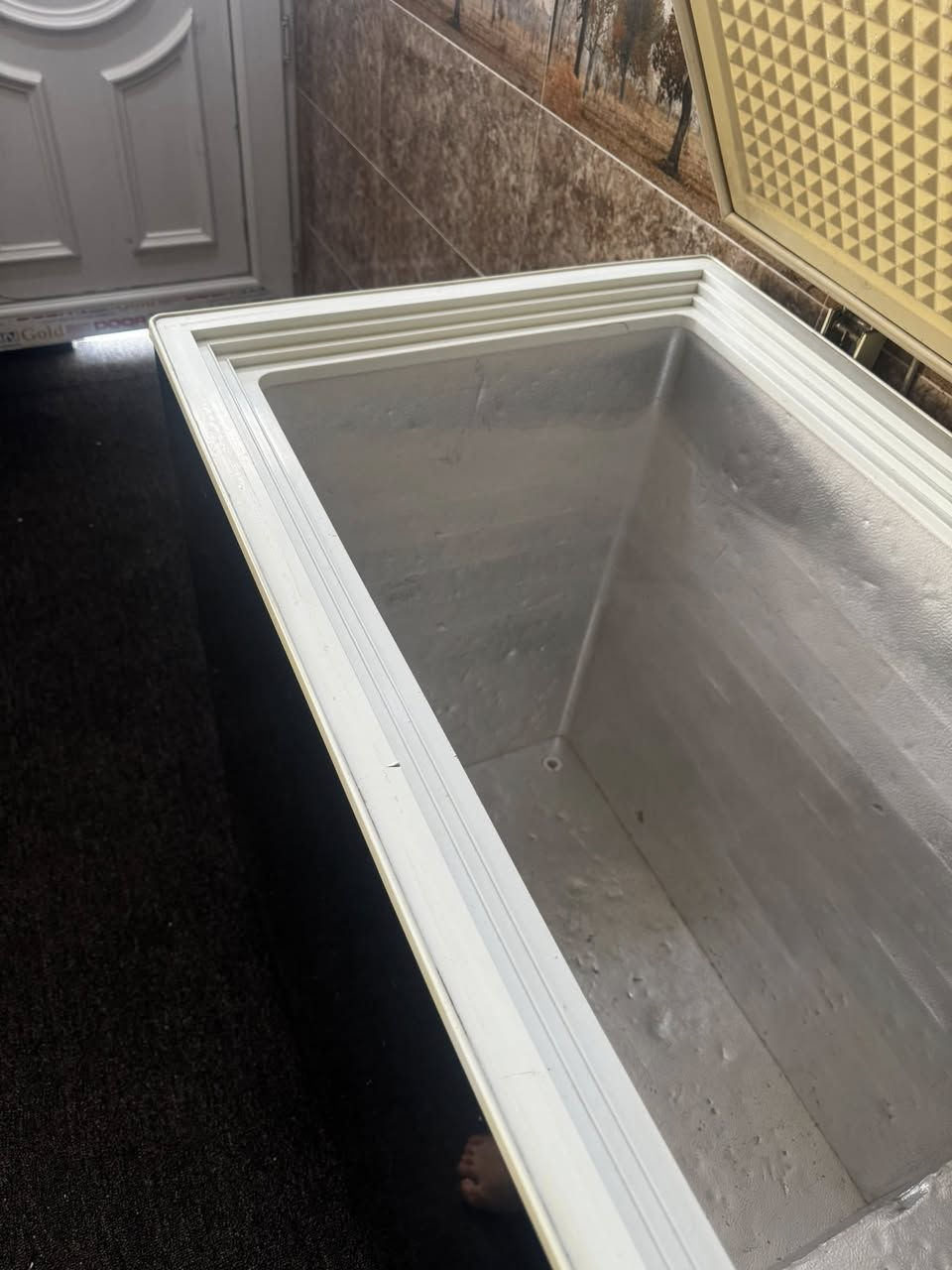 السلام عليكم مجمده للبيع اي عيب مابيها حجم كبير قيموها بسعركم إذا عجبني أبيعها


**إذا كنت صاحب هذا الإعلان وتريد حذفه لأي سبب، رجاءا أرسل رسالة إلى الدعم الفني**