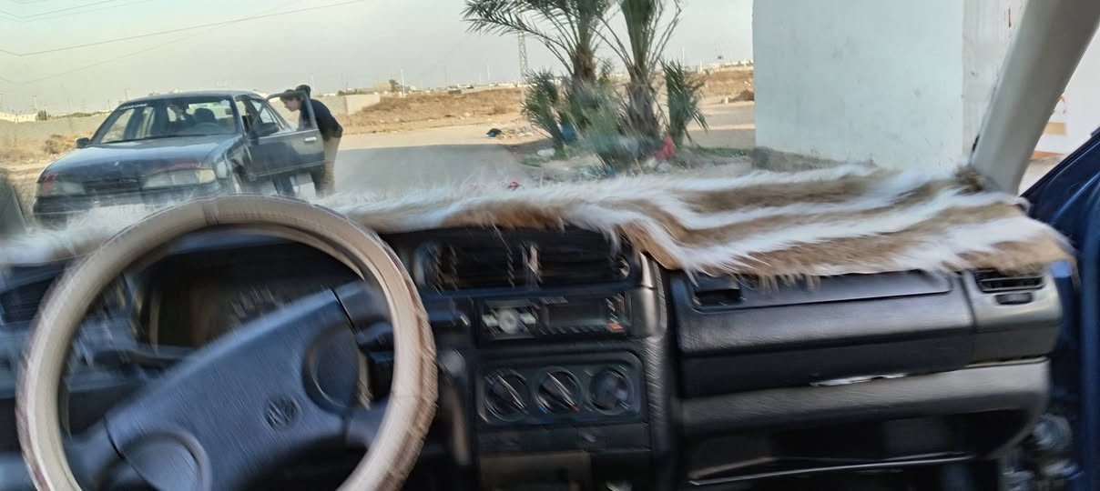 سلام عليكم سياره كولف البيع موديل 91كير عادي محرك كير خير من الله تبريد شقال السنويه احد 2030السعر 38بيه مجال مكان السياره الفلوجه السكنيه ***********// ***********
