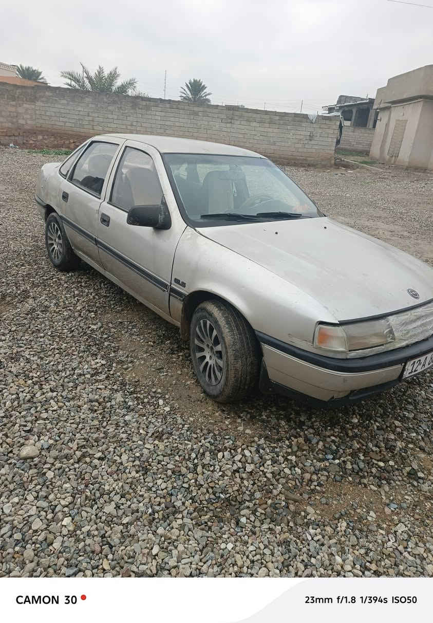 فكترا موديل ٩١ حجم ١٨
محرك كير.. صدر. شرط
شرط التحويل الشرعي يبيعك 
كابون ماستر بيها.... هزة جديدة 
بيها بارد بالتكمة جهة النفر وملاحضات بسيطة موضحها بالصور.. السعر ٣٥ وبيها مجال للاستفسار مكتب الاصحاب في منطقة اسكي موصل ***********
***********
