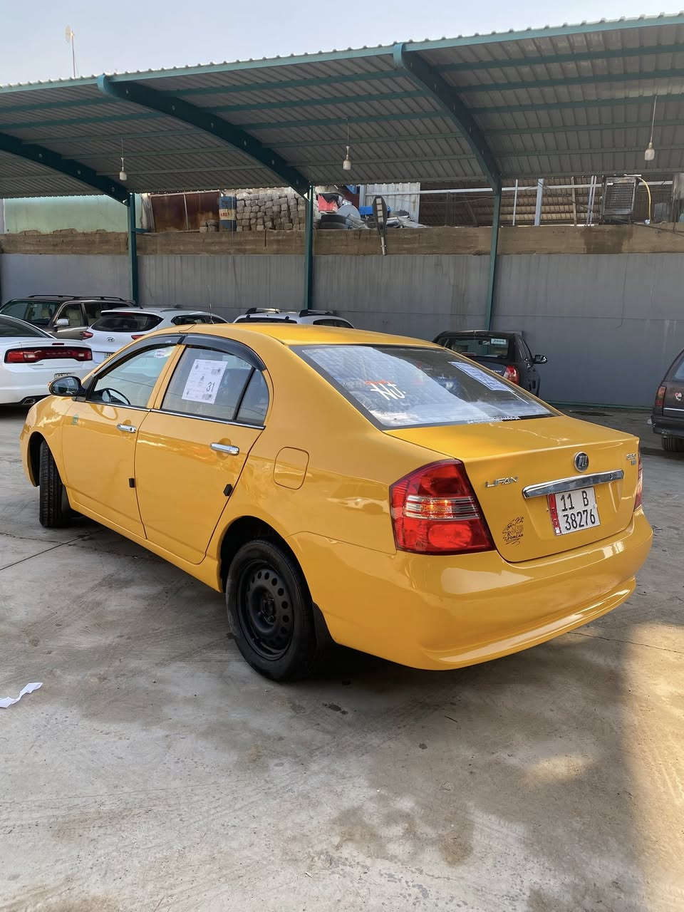 ليفان 620موديل 2011محرك كير مكفوله رقم انكليزي هيئه غرامات صفر صدرها جديد ترايك وين ماتريد السياره بسمي شرط التحويل والوكاله سياره كامله للاخير 
للاستفسار ***********
السعر 47وبيها مجال 
المكان موصل
