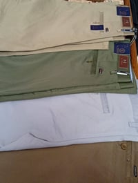 متوفر بنطرون كتان زيتي عدد ٤السعر ٢٠الواحدللحجز ٠٧٨٤٨٧٦٠٨٣٨