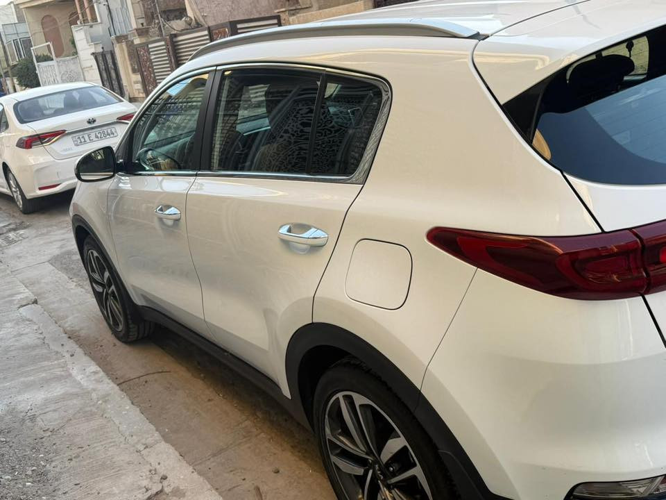 سيارة سبورتاج 2019
ماشية ٩٨ الف كم
رقم بغداد
مواصفات خليجية ومكفولة من الصبغ والبارد والضربة
للاستفسار ***********
